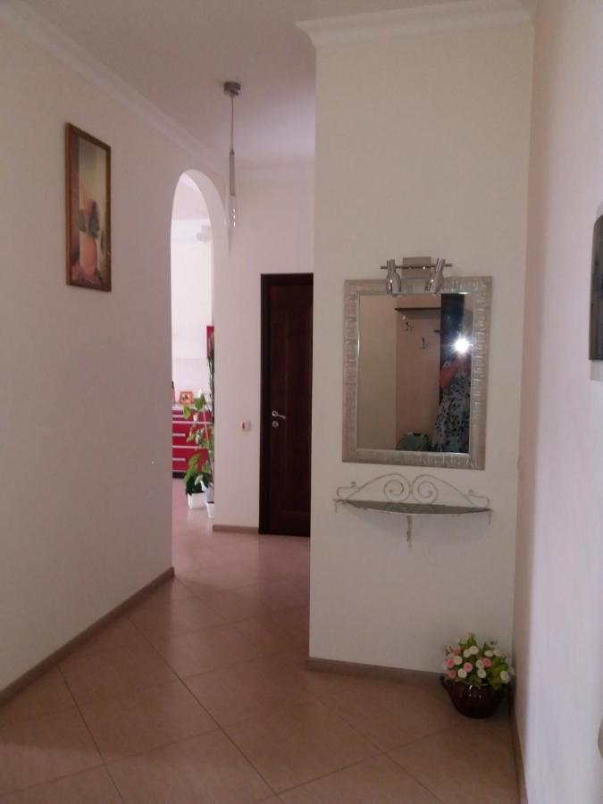 Apartament Na Panteylemonovskaya Odesa Exterior foto